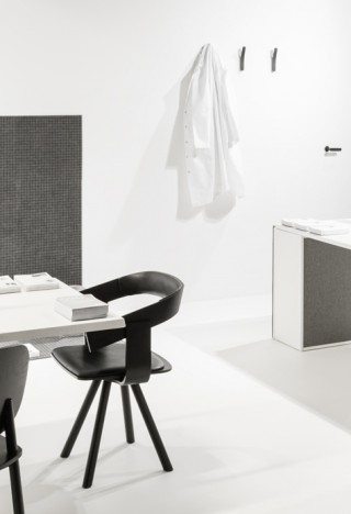 MAD OFFICE Expo curated by DAMn Magazine - IMM Cologne - copywrite Alexander Bole 