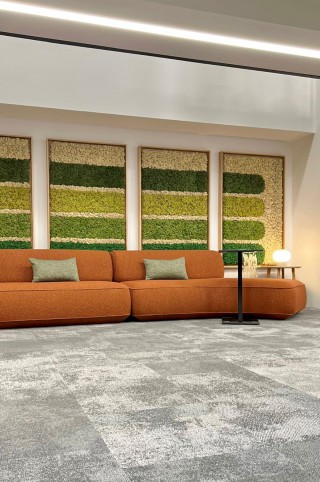 Konig + Neurath London Showroom