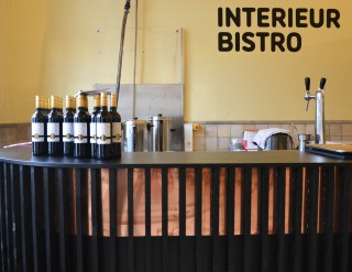 the bar of the Interieur Bistro.